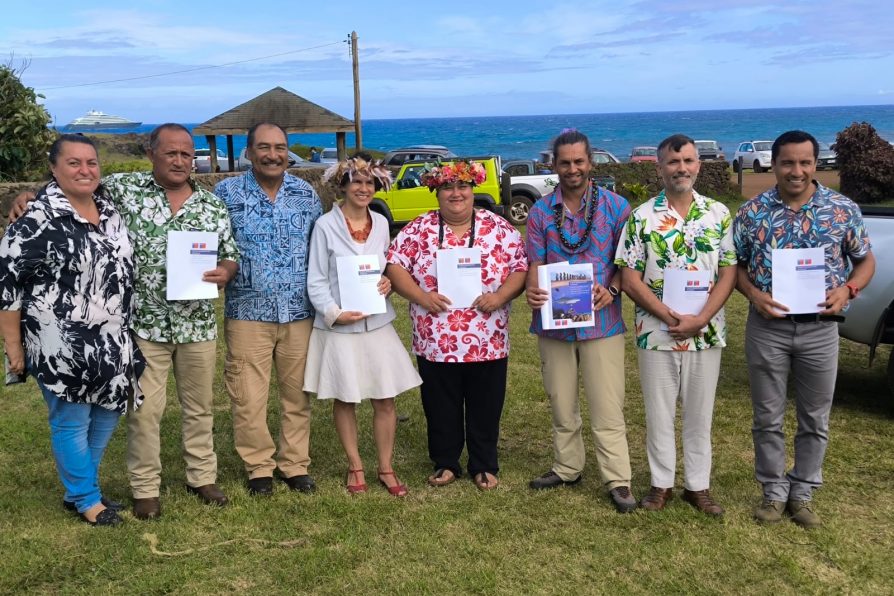 Ministra de Medio Ambiente visitó Rapa Nui, para lanzar la Consulta Indígena sobre el Plan de Manejo de las Áreas Marinas Protegidas de Múltiples Usos.