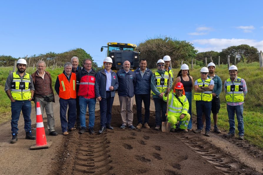 Ministro de Transporte (s) Jorge Daza visitó Rapa Nui para presentar junto SECTRA el estudio de Movilidad Integral y Gestión de Tránsito