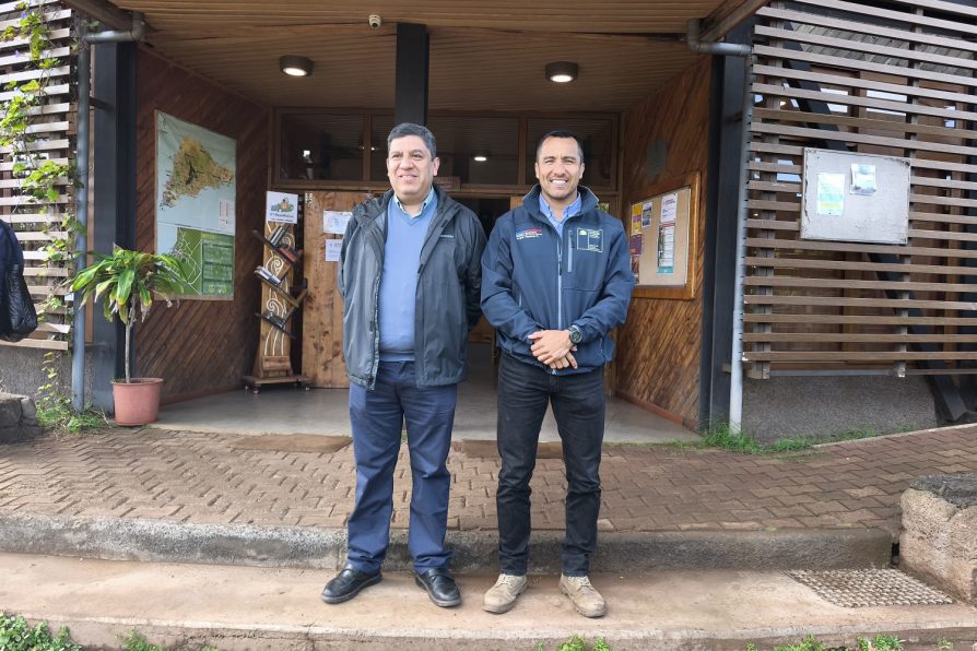 Seremi de Transporte de Valparaíso estuvo en las actividades de participación ciudadana en Rapa Nui en el marco del Estudio de Movilidad