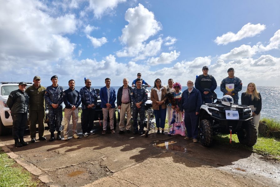 Nuevos vehículos para fortalecer la seguridad marítima de Rapa Nui